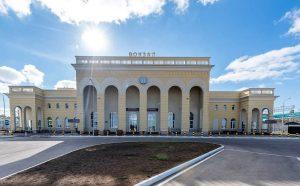 Вокзал прибытия поезда Таврия из Нижнего Новгорода в Керчь