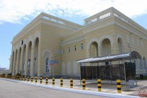 Вокзал прибытия поезда Таврия из Волгограда в Керчь