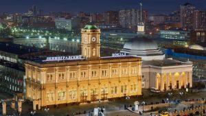 Вокзал отправления поезда Гранд Экспресс в Санкт-Петербург из Москвы